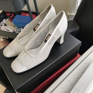 Nina Women’s size 6 black tie heels